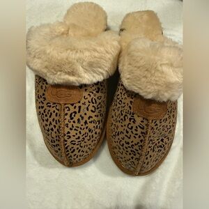 UGG Women's Brown Leopard Print Slippers